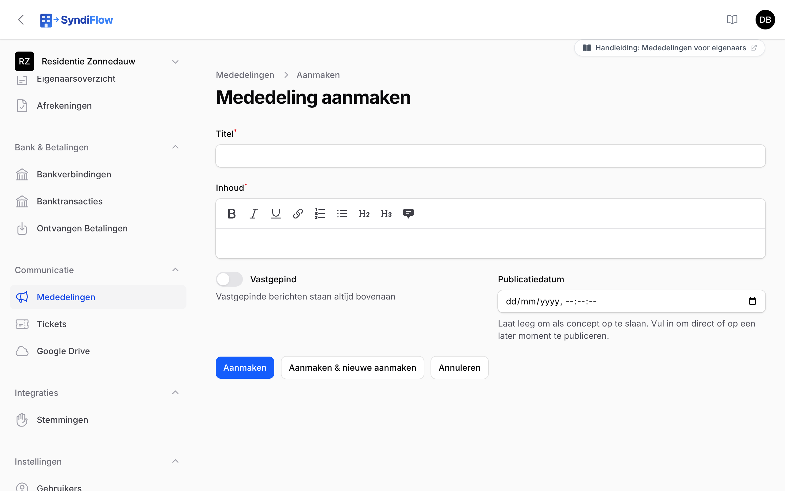 Het formulier voor een nieuwe mededeling met titel, opmaakeditor, vastpinnen en publicatiedatum